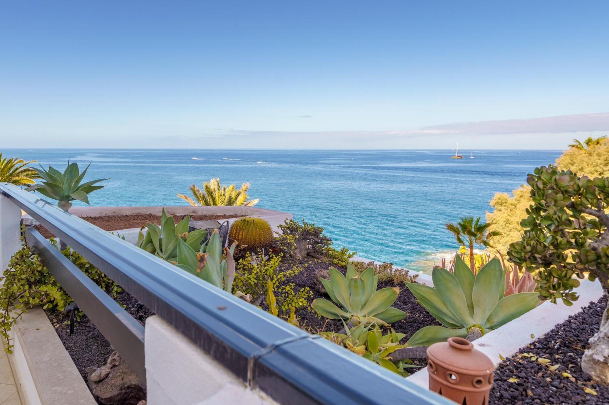 Exclusive Sea Views Villamar - Big Terrace & Pool 阿德耶 外观 照片